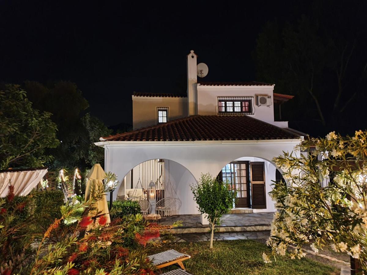 Villa Georgia Acharavi  Exteriör bild